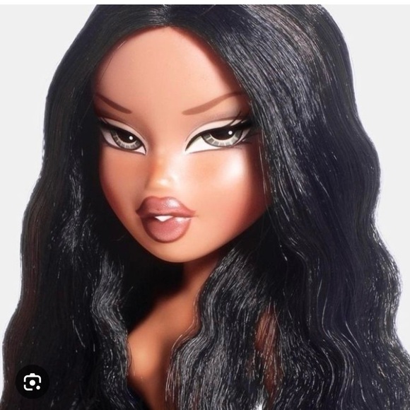 Meet your Posher, Roci - Picture 1 of 2